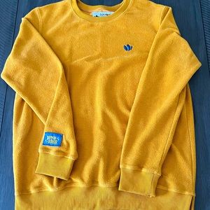Brand New Dutch Bros Long Sleeve Shirt || Yellow || Women’s Medium